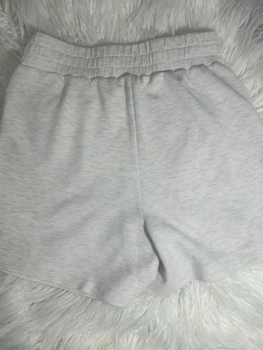Varley Claude High Rise Short 4.5 DoubleSoft Ivory Marl Medium - Picture 11 of 11
